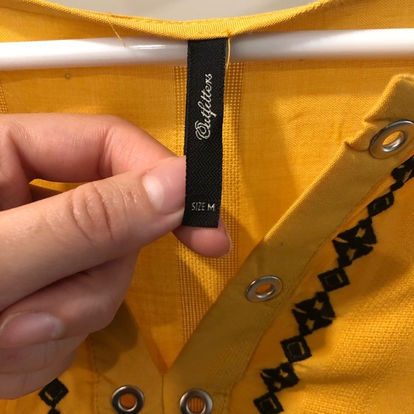 Shirt - Picture 5 of 7